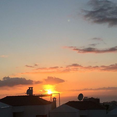 Porto Royale Apartment Los Cristianos  Ngoại thất bức ảnh