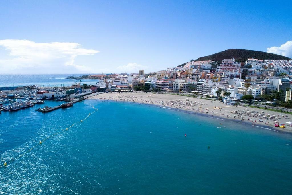 Porto Royale Apartment Los Cristianos  Ngoại thất bức ảnh